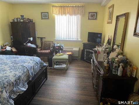 50 Birdseye Street Stratford CT 06615