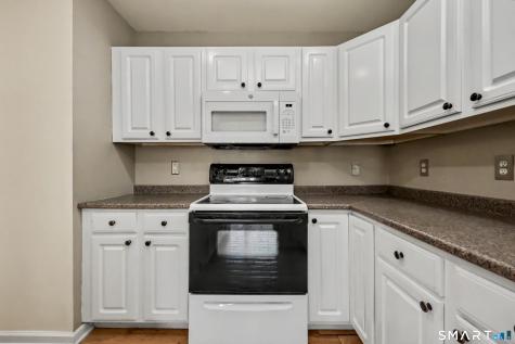 22 Miranda Lane Stratford CT 06615