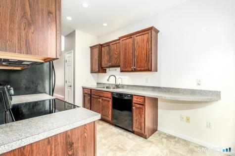 18 Wishing Well Lane New Milford CT 06776