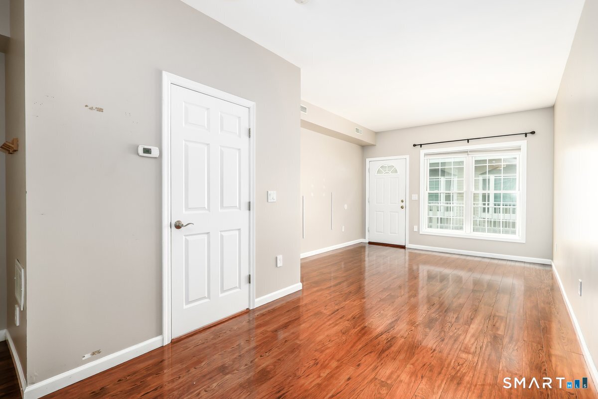 18 Wishing Well Lane New Milford CT 06776