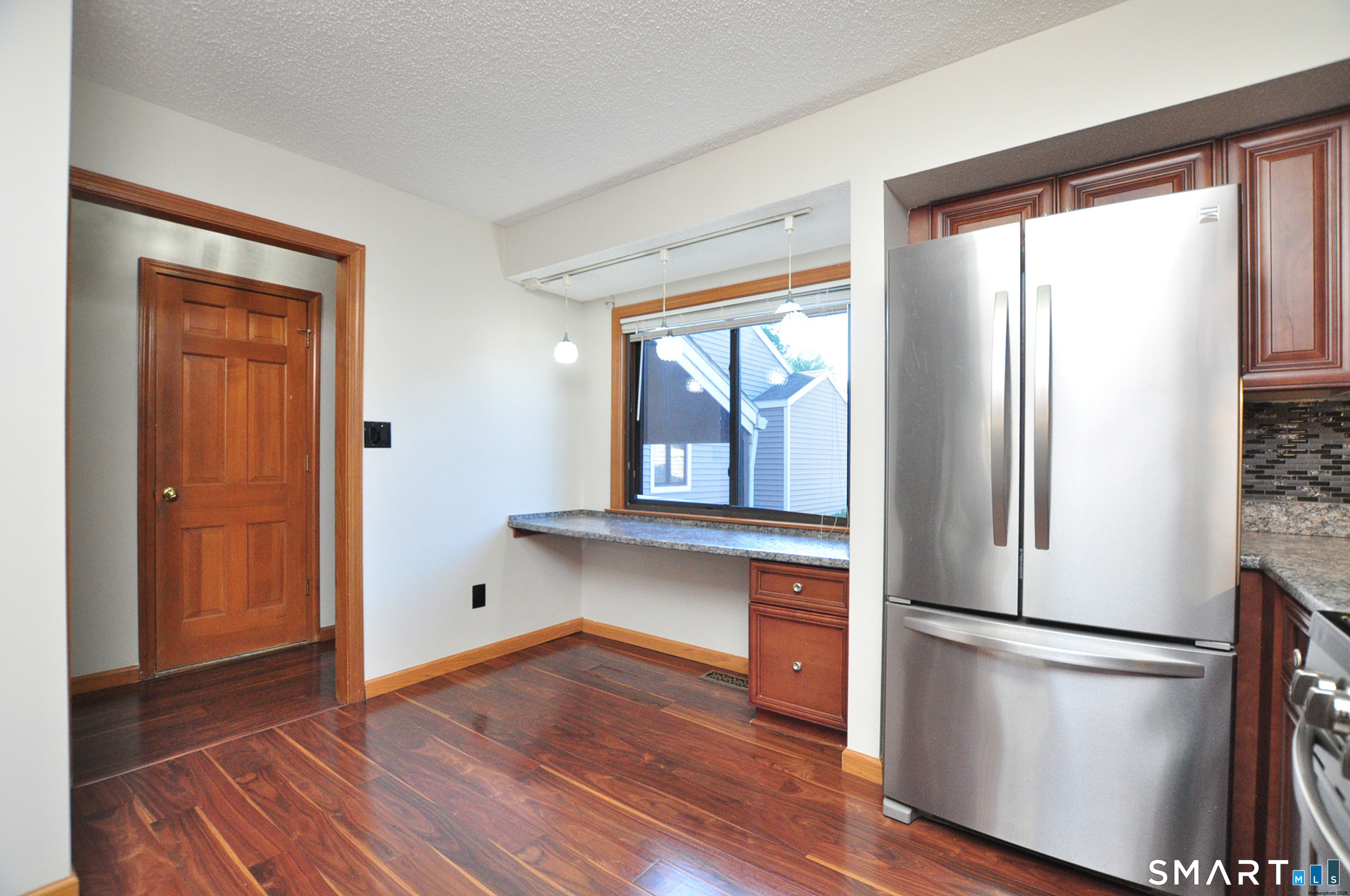 305 Mill Pond Drive South Windsor CT 06074