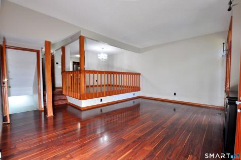 305 Mill Pond Drive South Windsor CT 06074