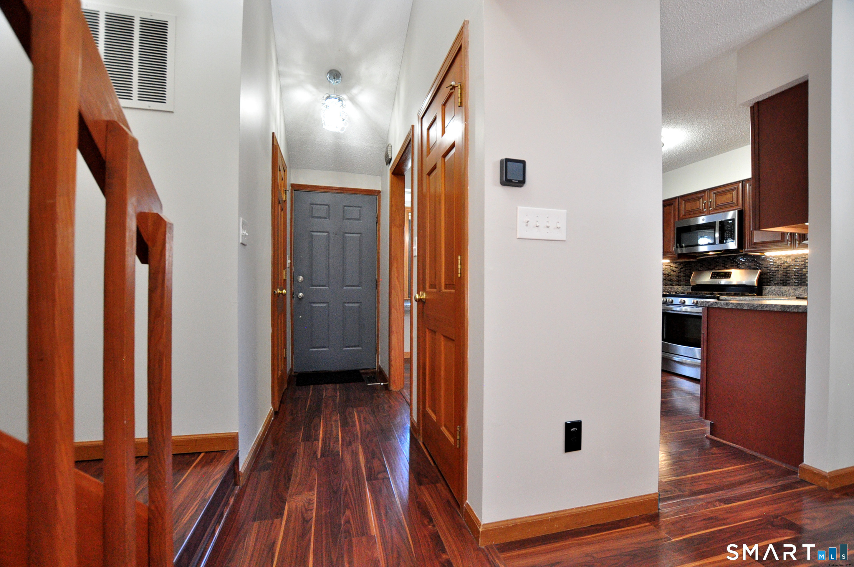 305 Mill Pond Drive South Windsor CT 06074
