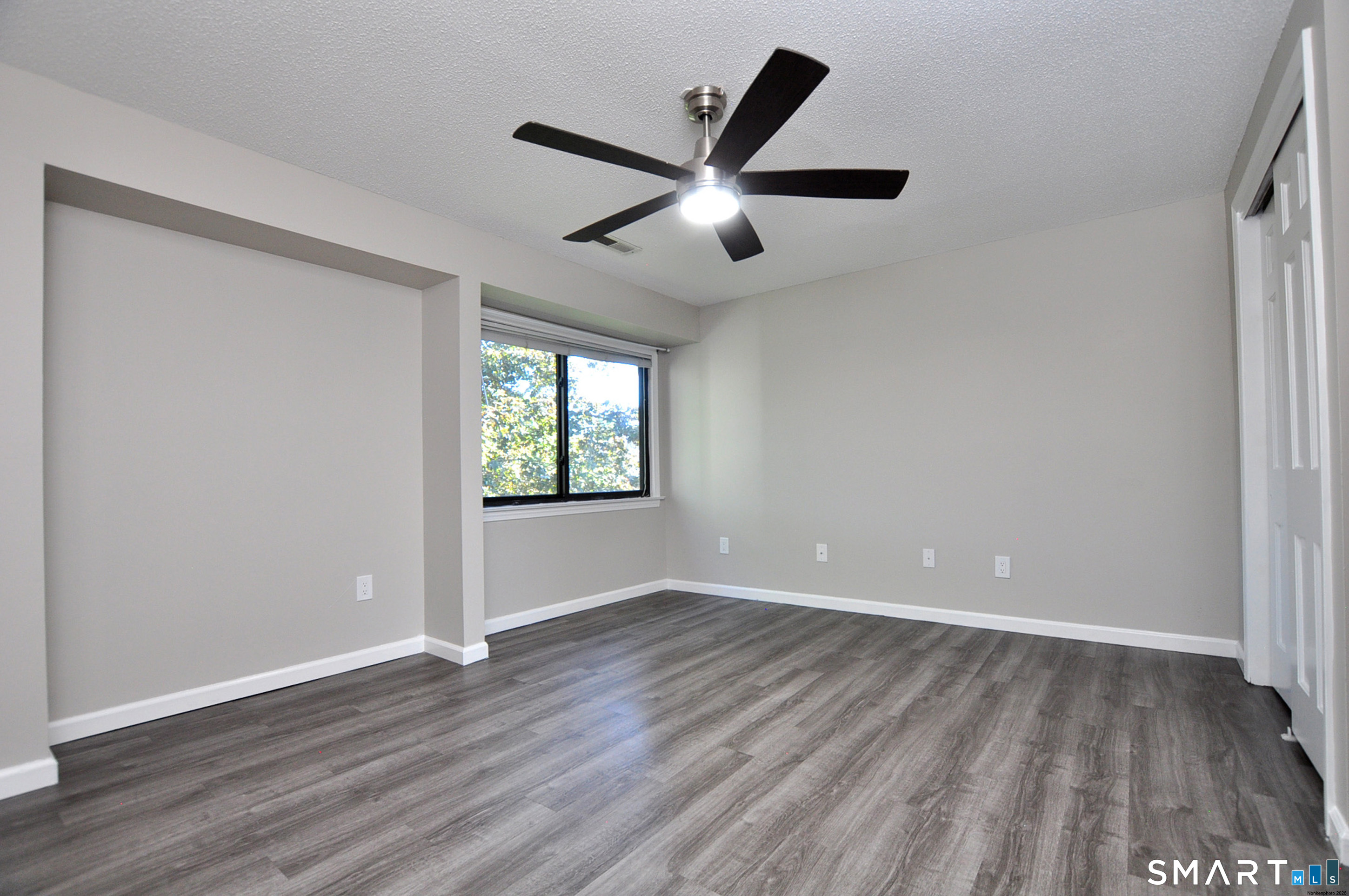 305 Mill Pond Drive South Windsor CT 06074