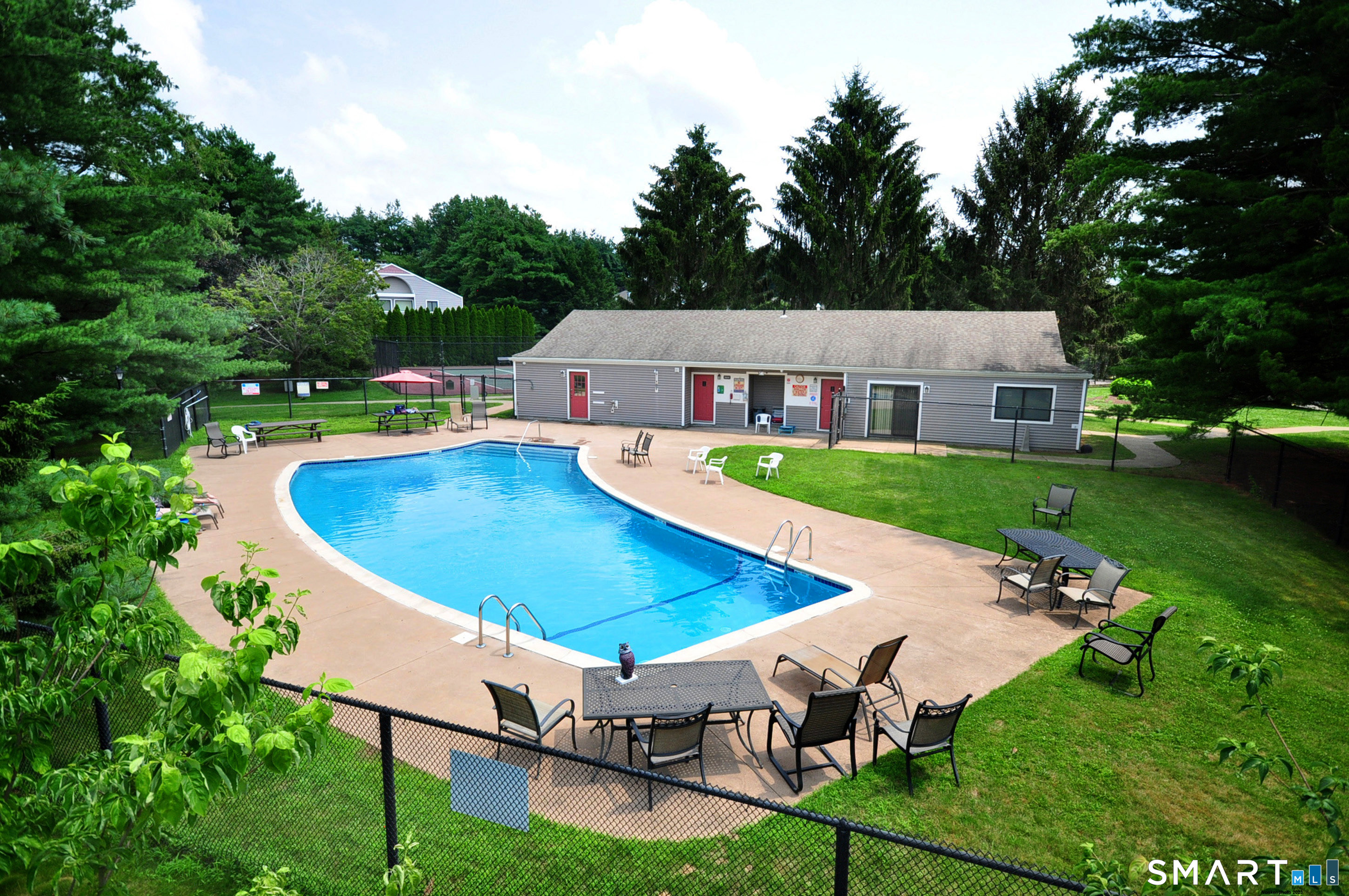 305 Mill Pond Drive South Windsor CT 06074