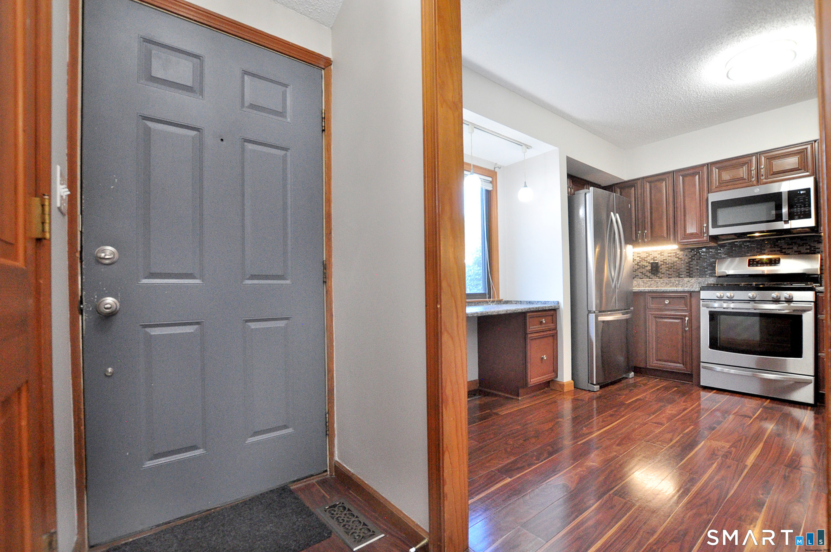 305 Mill Pond Drive South Windsor CT 06074