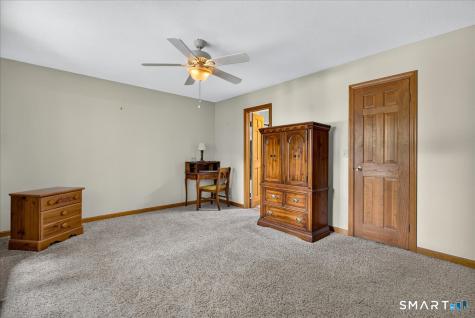 253 Carriage Drive Southington CT 06489