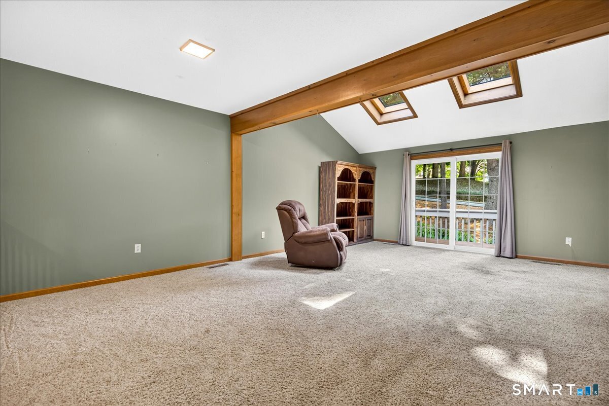 253 Carriage Drive Southington CT 06489
