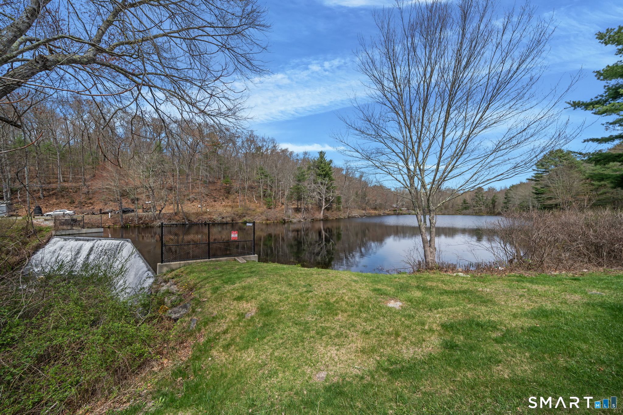 402 Whetstone Mills Killingly CT 06241
