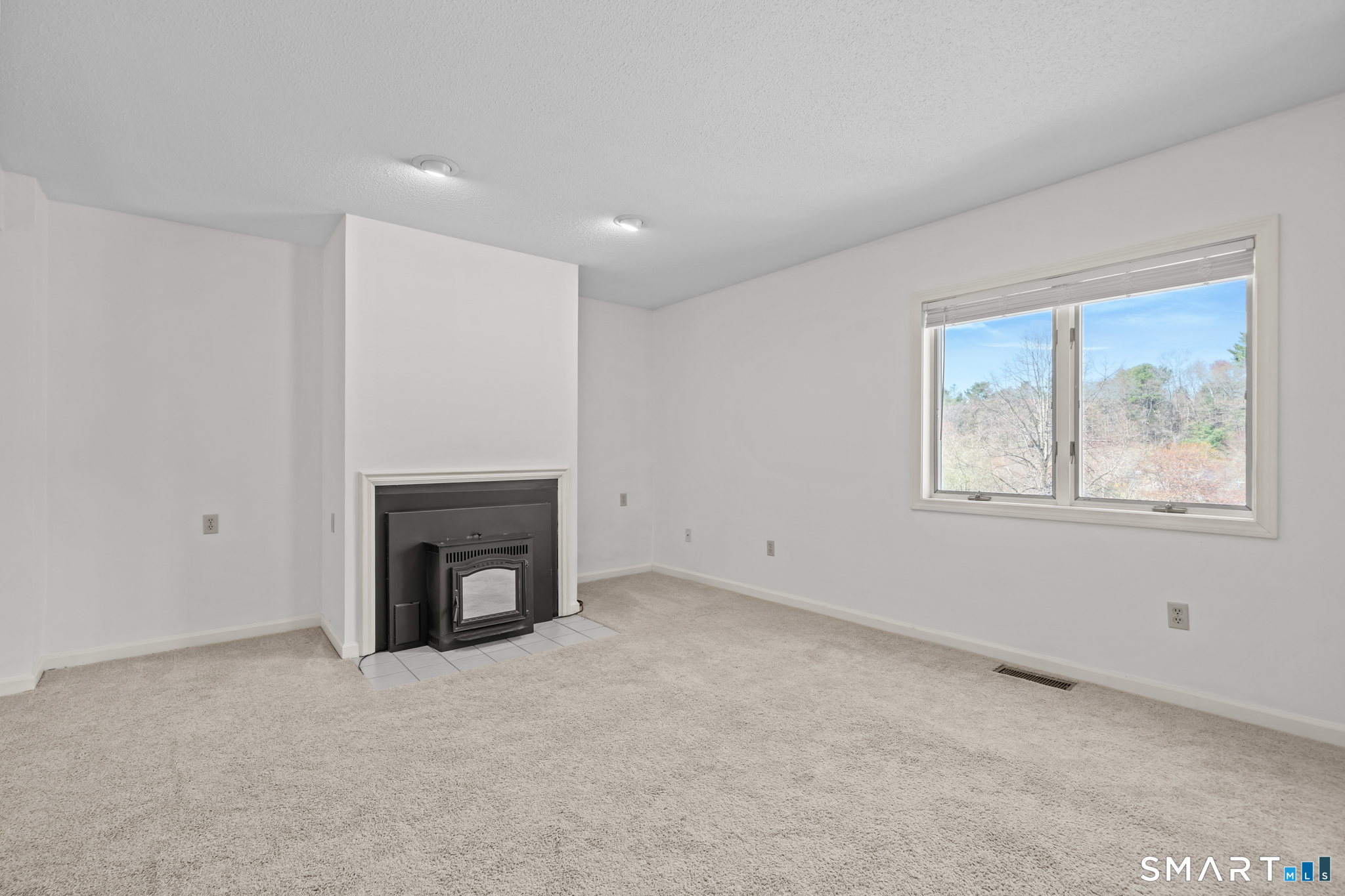 402 Whetstone Mills Killingly CT 06241
