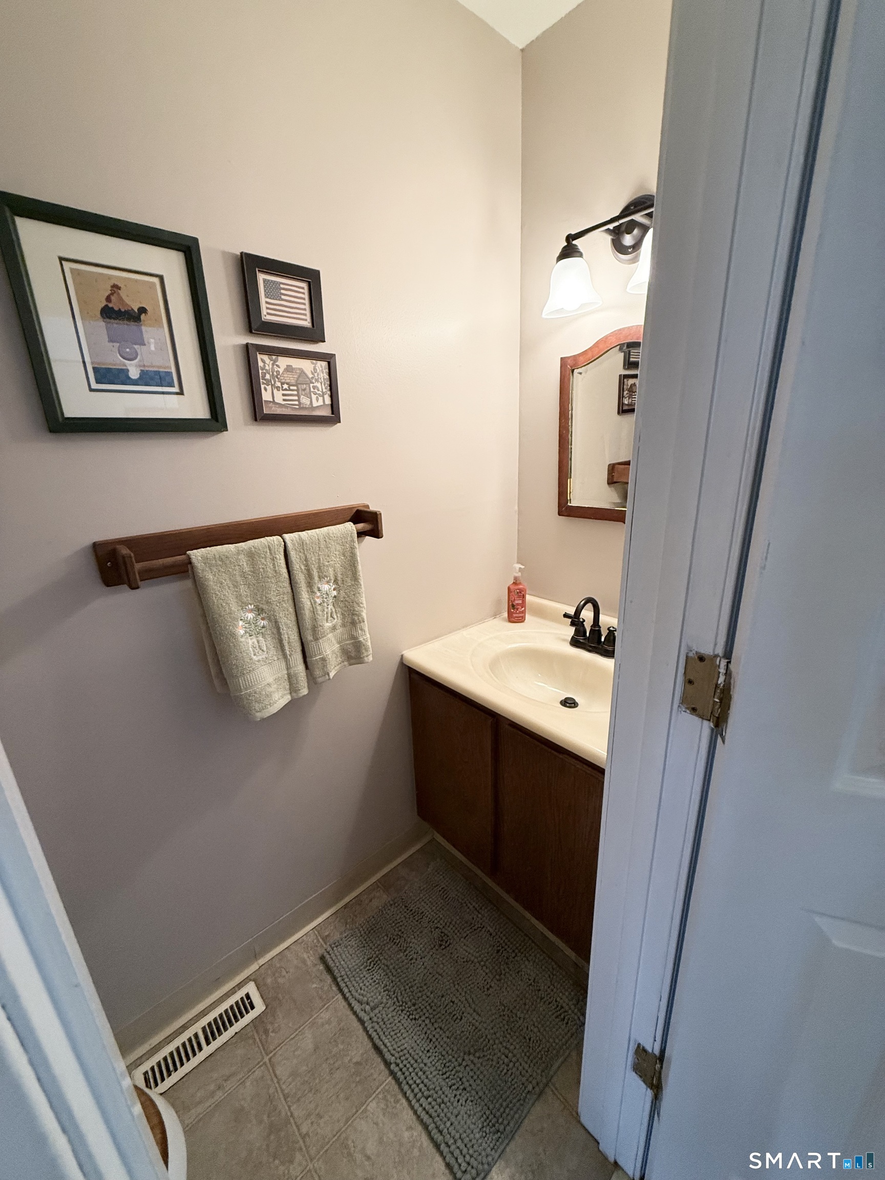 211 Adams Hill Way East Windsor CT 06088