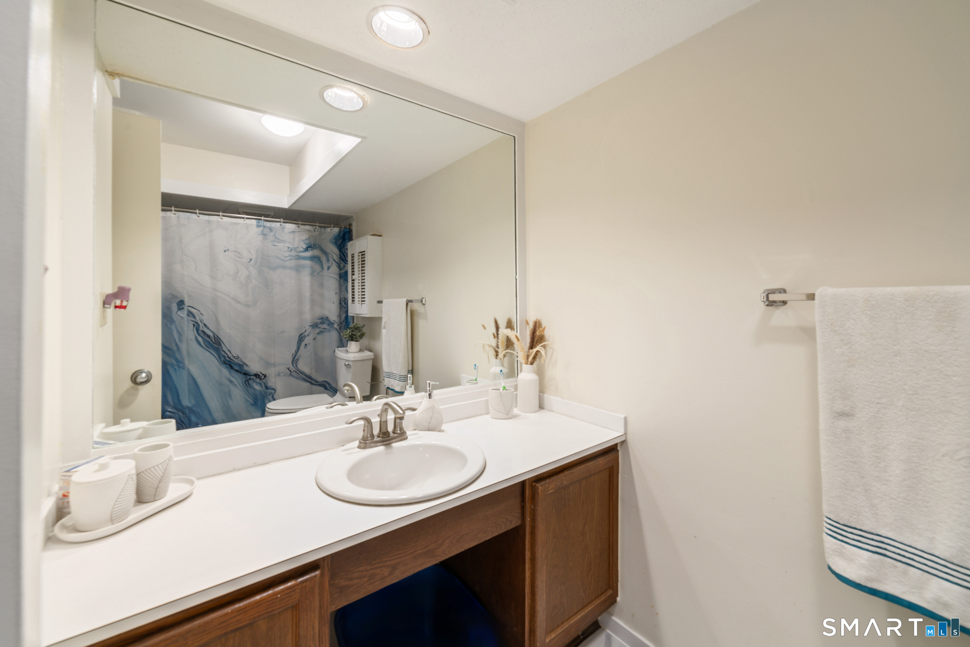 147 Heritage Village Southbury CT 06488
