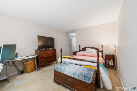 147 Heritage Village Southbury CT 06488