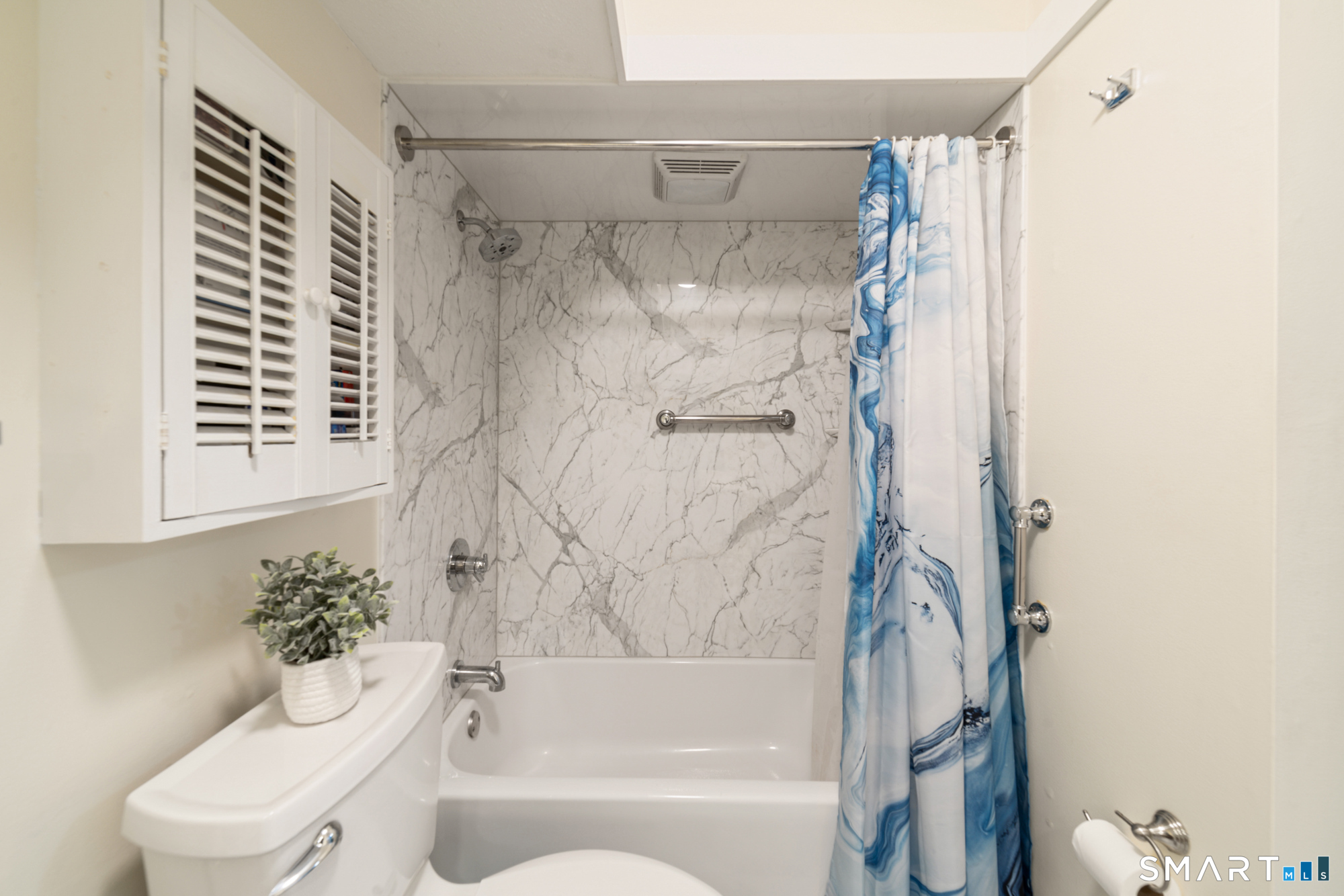 147 Heritage Village Southbury CT 06488