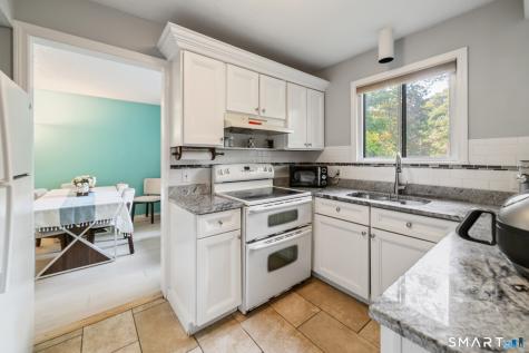 147 Heritage Village Southbury CT 06488