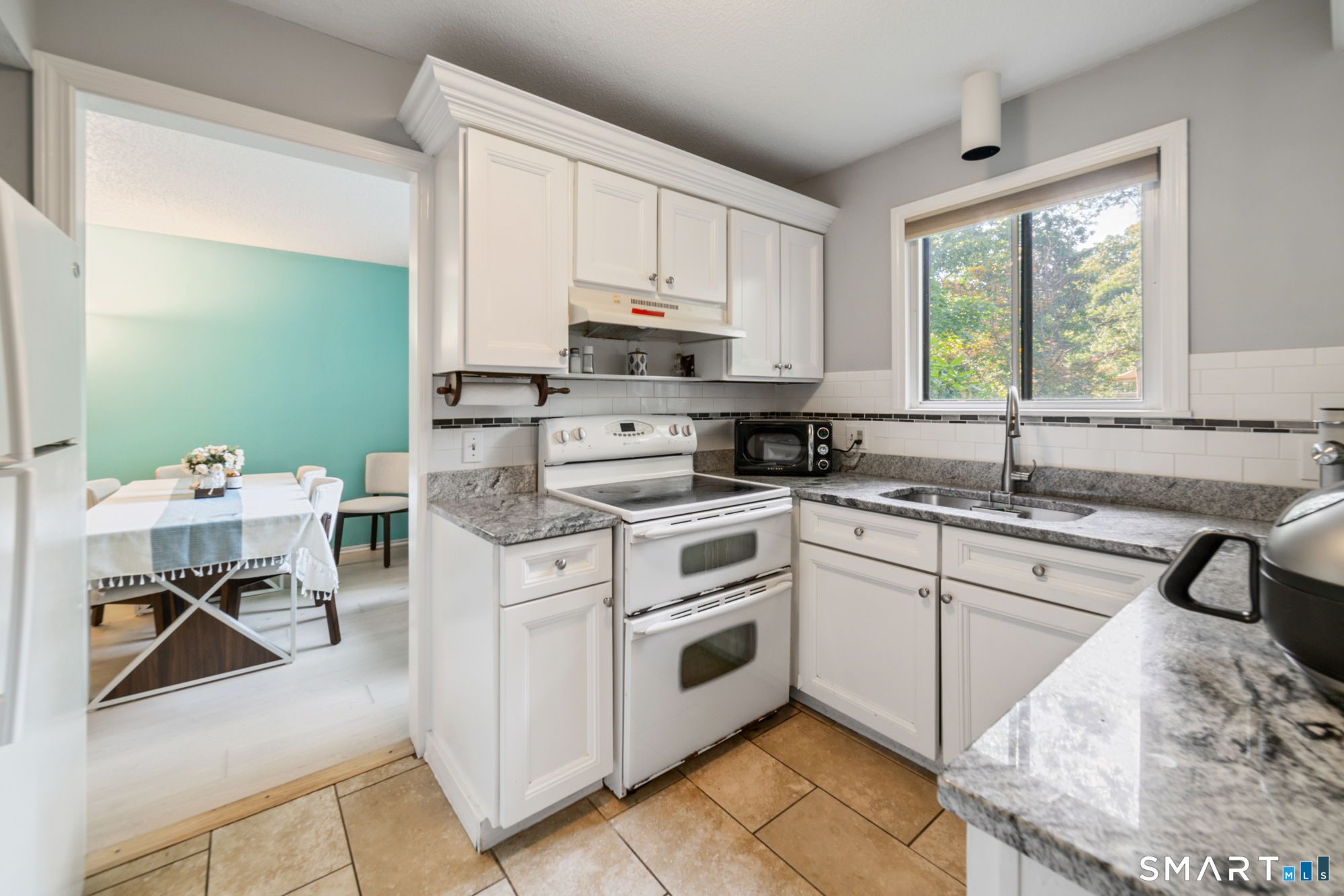 147 Heritage Village Southbury CT 06488