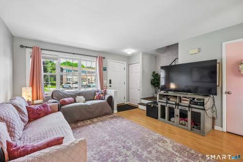 44 Salem Walk Milford CT 06460