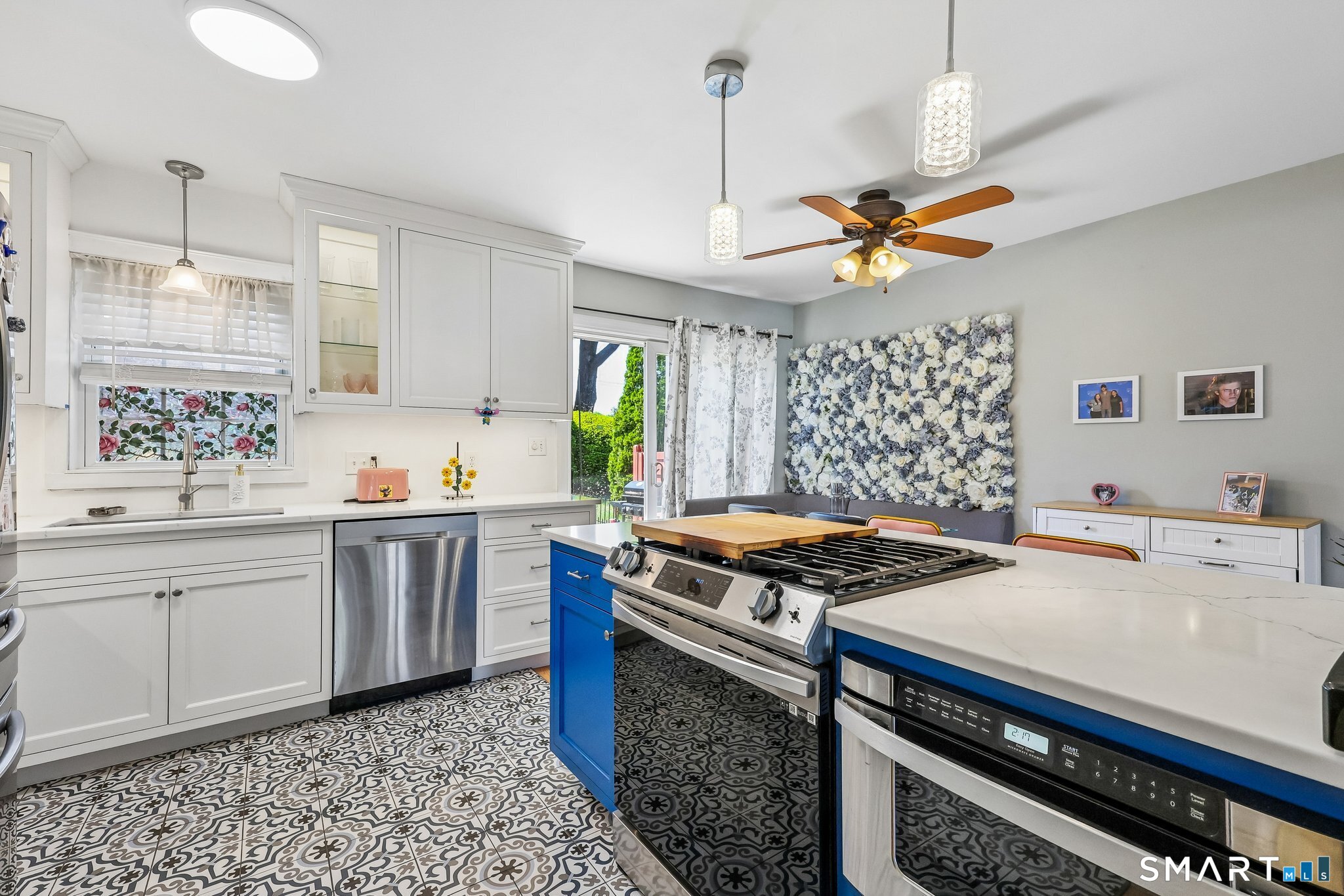 44 Salem Walk Milford CT 06460