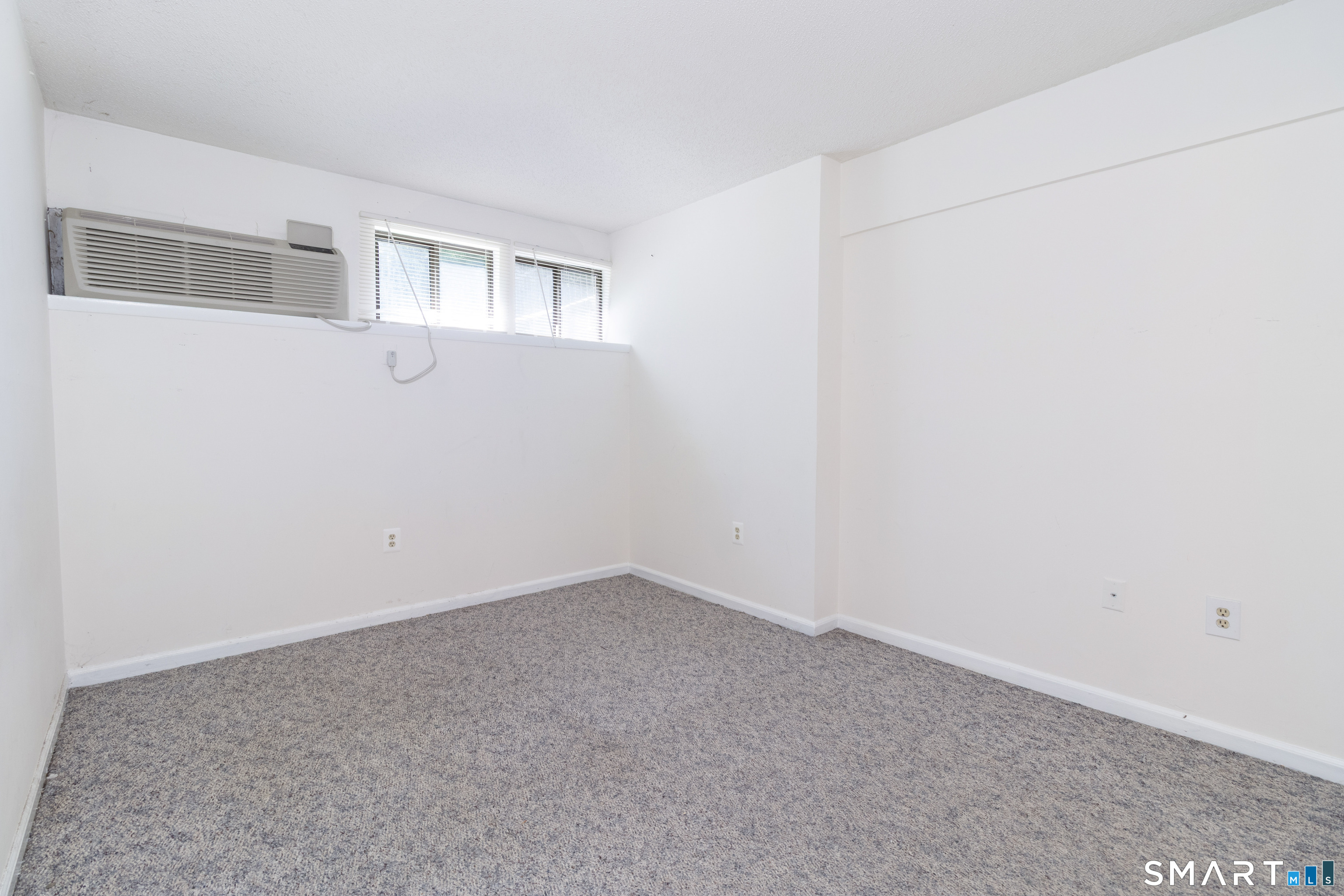 175 Mill Pond Road Hamden CT 06514
