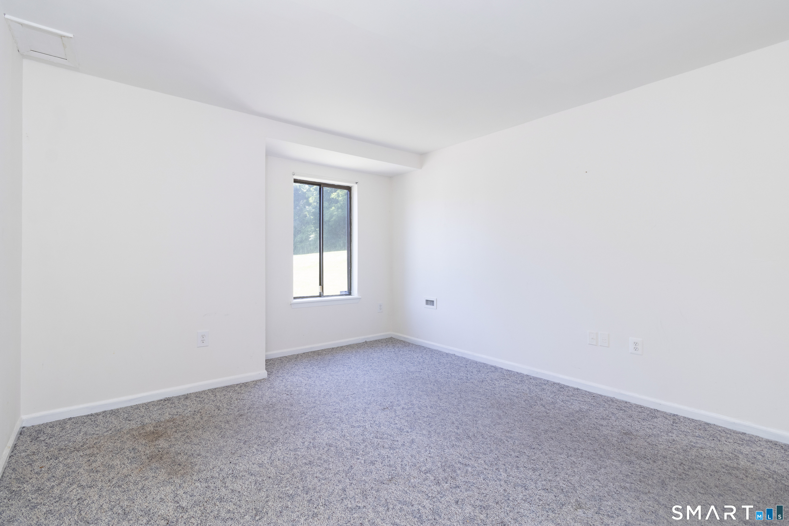 175 Mill Pond Road Hamden CT 06514