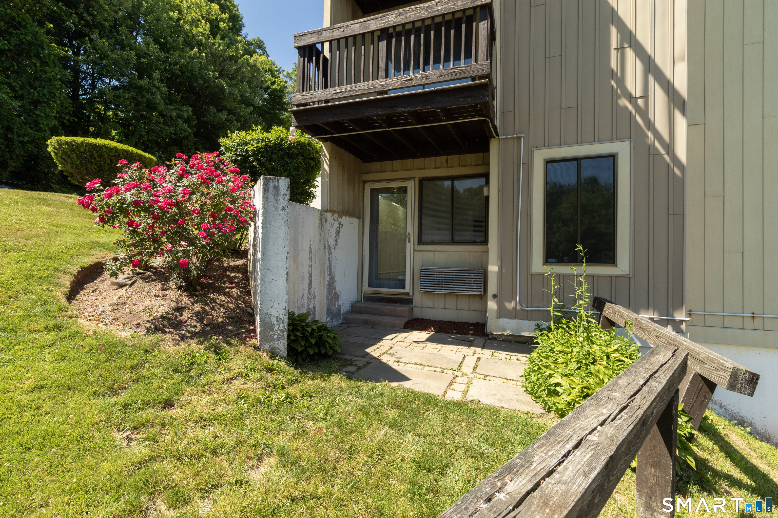 175 Mill Pond Road Hamden CT 06514