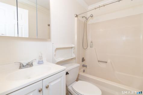175 Mill Pond Road Hamden CT 06514