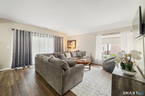 4 Heritage Village Southbury CT 06488