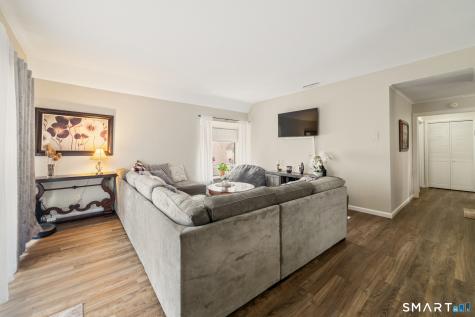 4 Heritage Village Southbury CT 06488