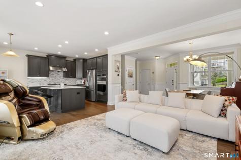 131 Winding Ridge Way Danbury CT 06810