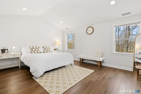 131 Winding Ridge Way Danbury CT 06810