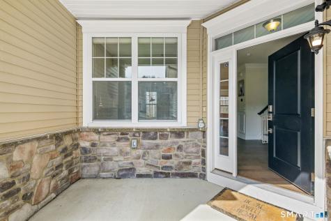 131 Winding Ridge Way Danbury CT 06810