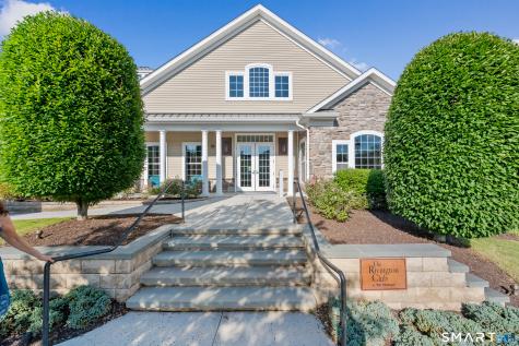 131 Winding Ridge Way Danbury CT 06810