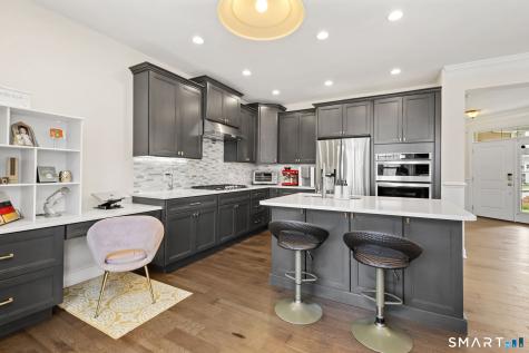 131 Winding Ridge Way Danbury CT 06810