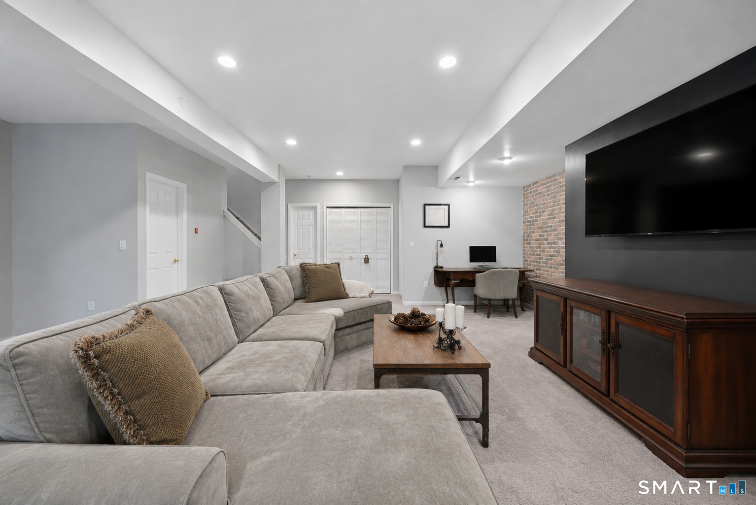 34 Faith Lane Danbury CT 06810