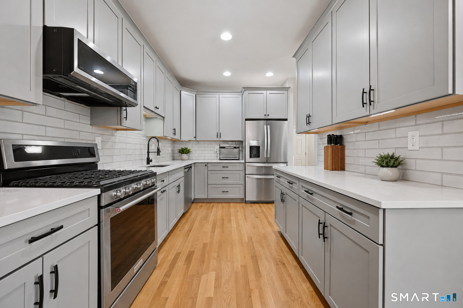 34 Faith Lane Danbury CT 06810