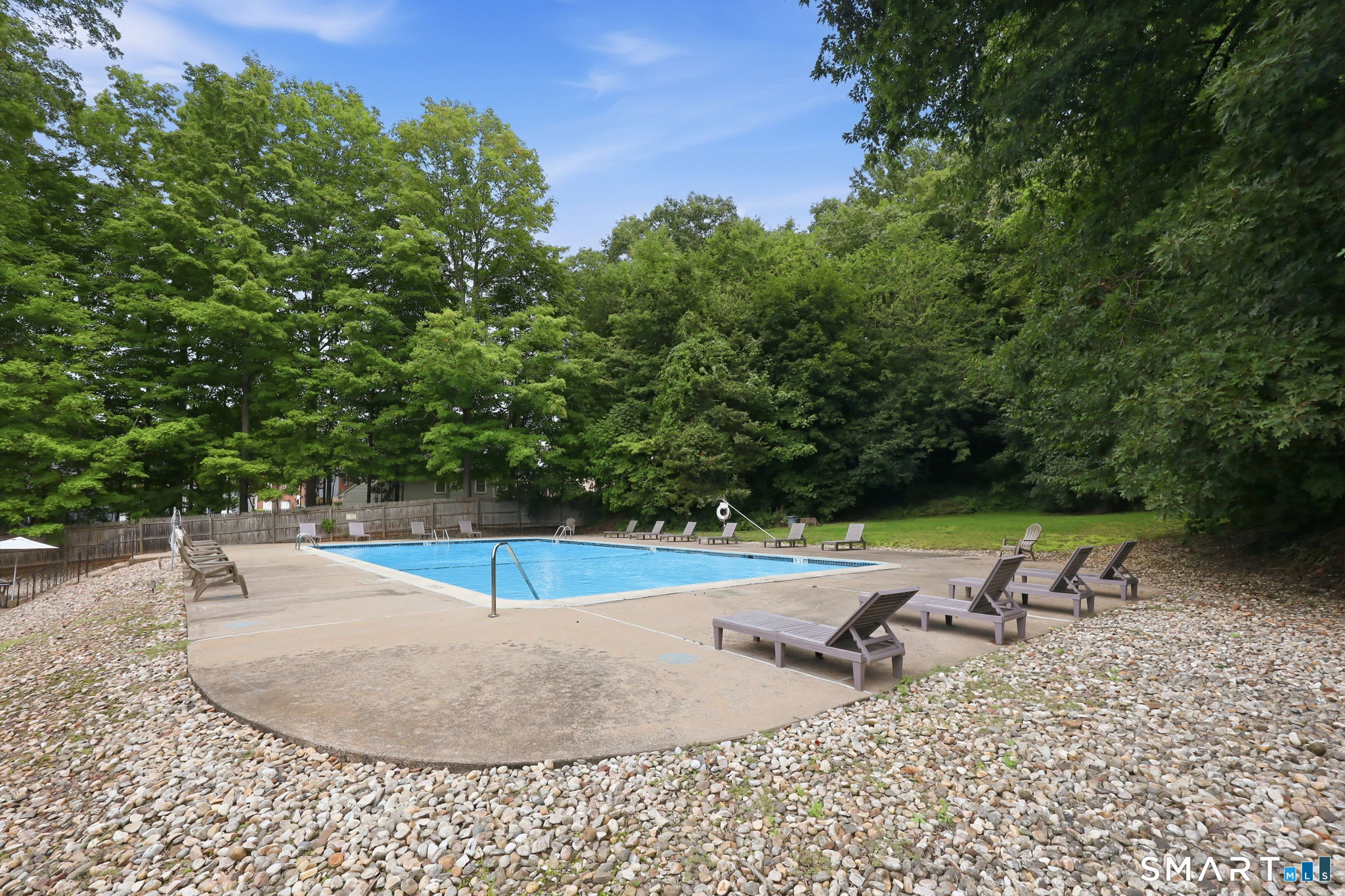 35 Woodsedge Drive Newington CT 06111