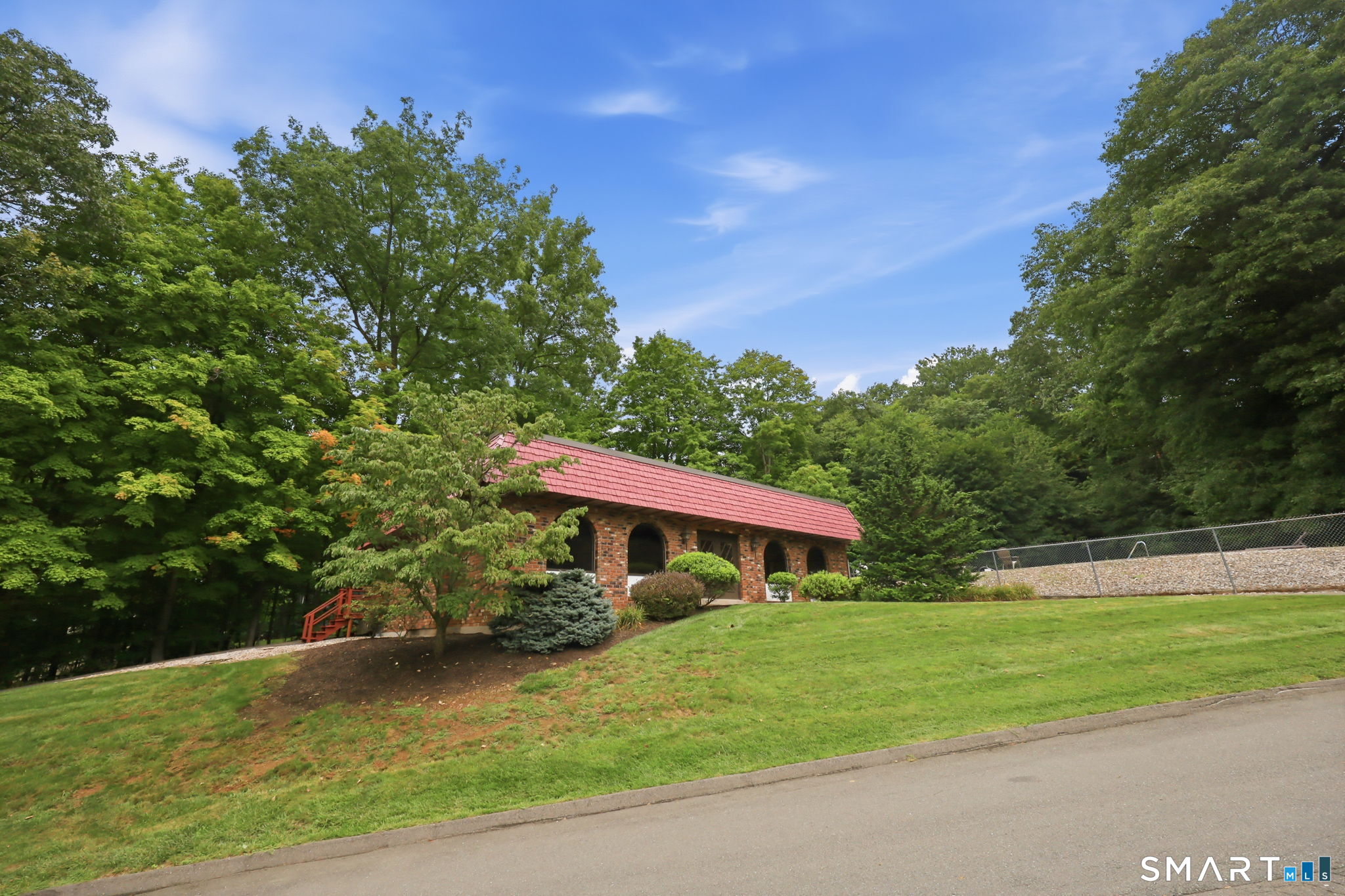 35 Woodsedge Drive Newington CT 06111