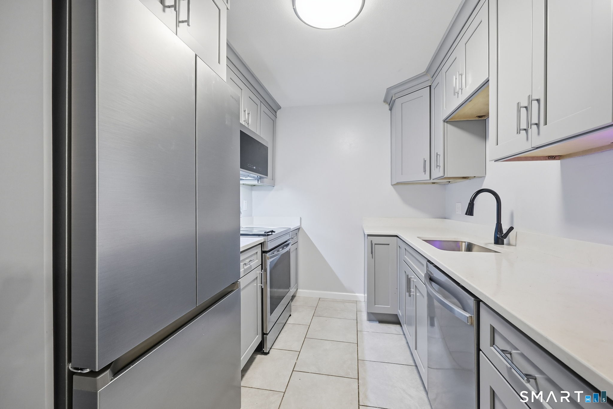 35 Woodsedge Drive Newington CT 06111
