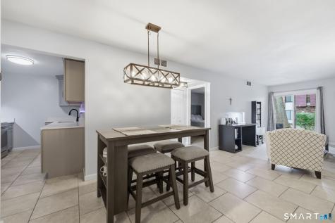 35 Woodsedge Drive Newington CT 06111