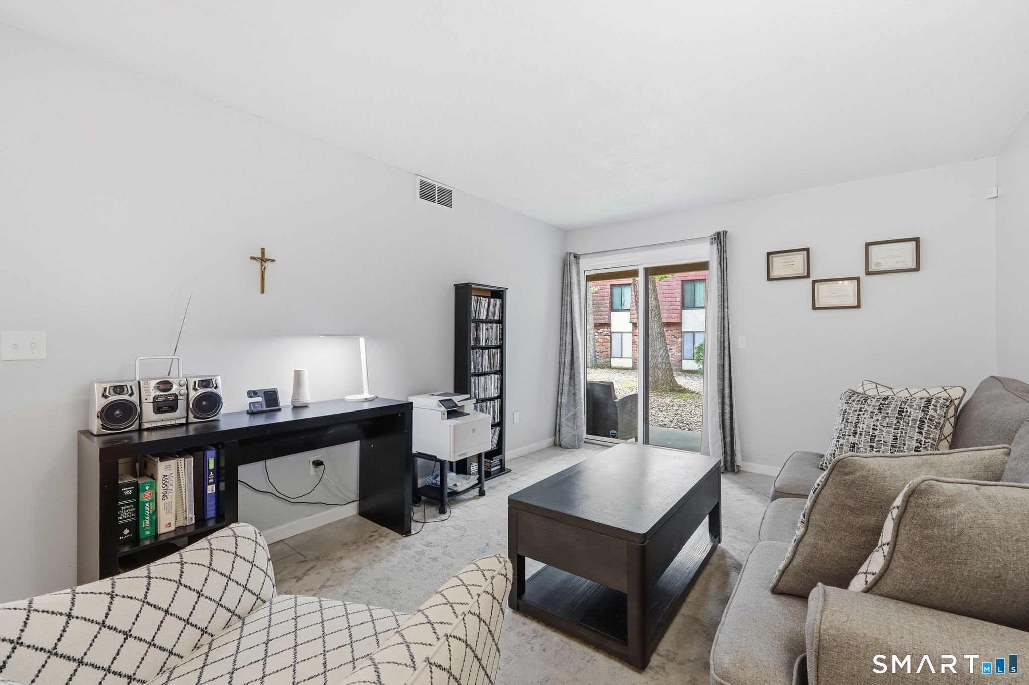 35 Woodsedge Drive Newington CT 06111