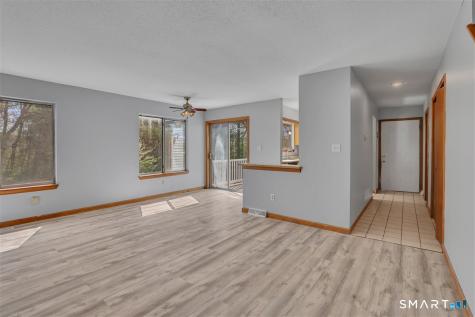 14 Staffordshire Common Drive Wallingford CT 06492
