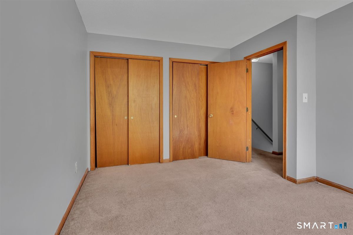14 Staffordshire Common Drive Wallingford CT 06492