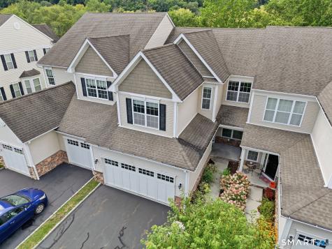 51 Hidden Brook Trail Bethel CT 06801