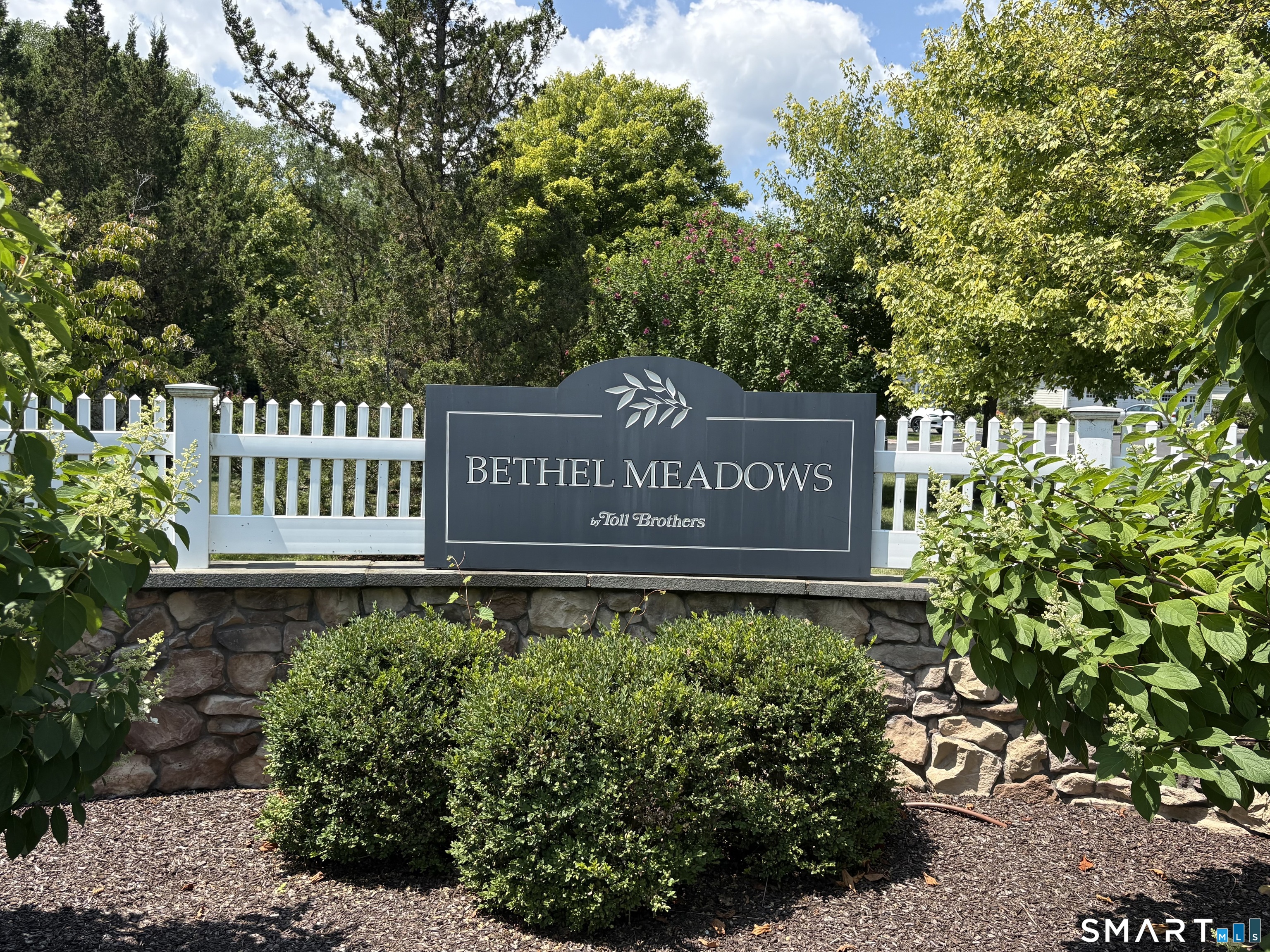 51 Hidden Brook Trail Bethel CT 06801