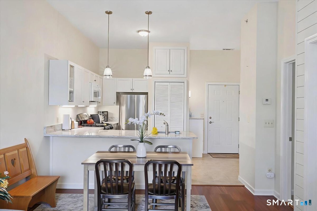 38 Hope Street East Lyme CT 06357