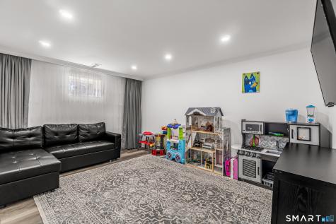 16 Stillmeadow Circle Monroe CT 06468