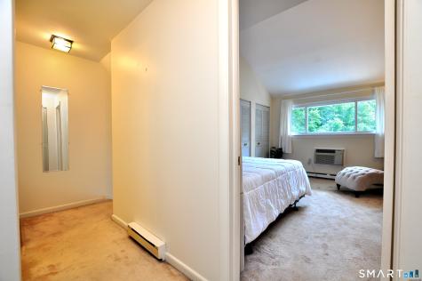 10 Massaco Street Simsbury CT 06070