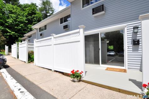 10 Massaco Street Simsbury CT 06070
