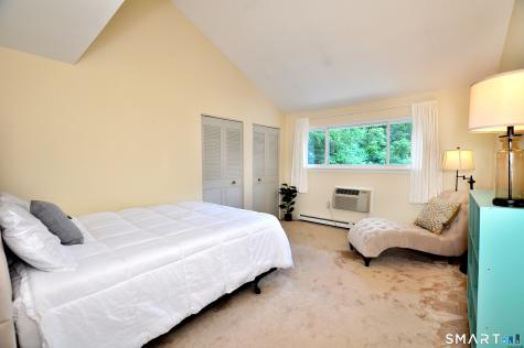 10 Massaco Street Simsbury CT 06070