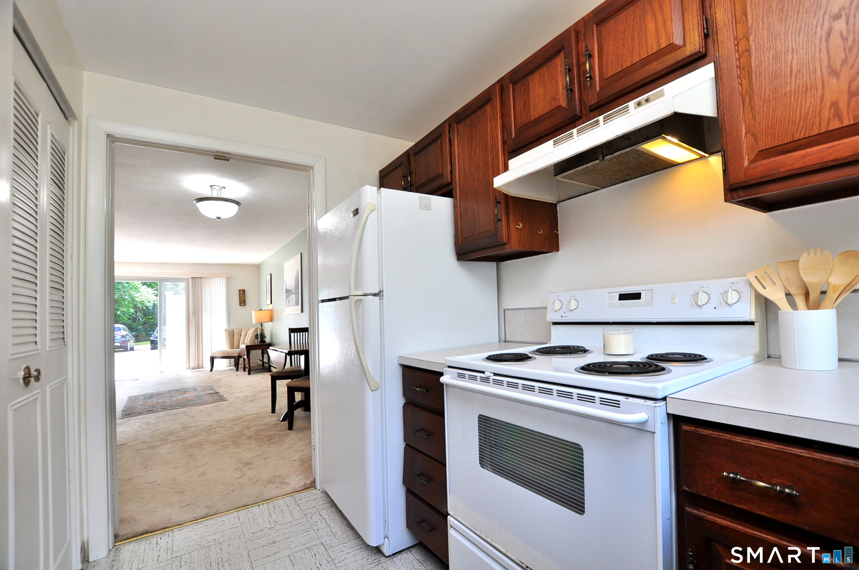 10 Massaco Street Simsbury CT 06070